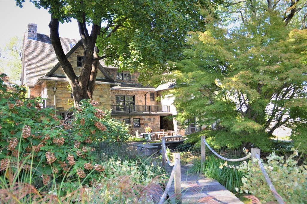 The Mansion At The Highlands Villa Fall River Exterior photo